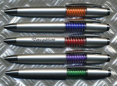 stylos personnalis&eacute;s mariage mariages